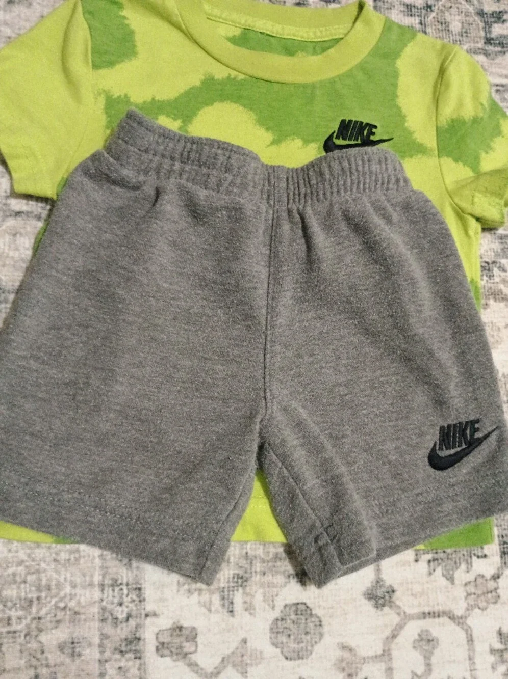 4/$15 Nike Outfit, 2T